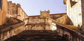 The last jedi were filmed in dubrovnik in march 2016, in which dubrovnik was used as the setting for the casino city of canto bight. Dubrovnik Croatia King S Landing Game Of Thrones Filming Locations