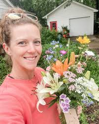 Texas Grown Flowers (@averysflowerfarm) • Instagram photos and videos