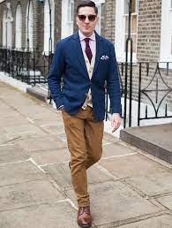 I don't know if this is meant to be a boyfriend blazer but i always wear it that way with the sleeves rolled up. Going Casual Way In Business Dress Code For Men Looksgud In
