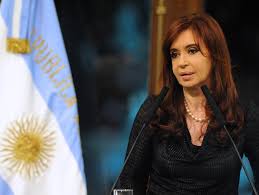 kɾisˈtina elisaˈβet ferˈnandes ðe ˈkiɾʃneɾ (listen); Imputaron A Cristina Kirchner Por La Causa De Lavado De Dinero