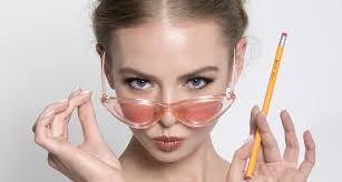 Mallory Hahn's Instagram, Twitter & Facebook