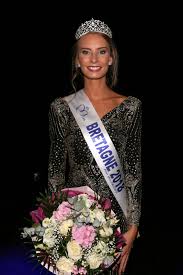 Rdv maintenant le 19 décembre prochain sur tf1 pour soutenir julie et l'aider à décrocher la couronne de miss france 2021. Miss Bretagne 2021 Miss France 2021 5 Choses A Savoir Sur Julie Foricher Miss Bretagne