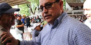 Alfaro modificaría ley de Pensiones para dar el control al Grupo UDG