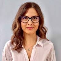 Denise Rubenstein's Instagram, Twitter & Facebook