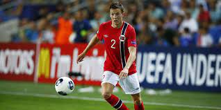 Norveçli futbolcu kaptanlığa kadar yükseldi. Besiktas Transfer Target Martin Linnes Signs A Contract Extension With Molde Besiktas International