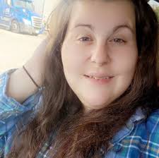 Looking for a good but non expensive divorce attorney. Simple divorce split  custody no fighting