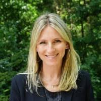 Eleanor Luk's Instagram, Twitter & Facebook