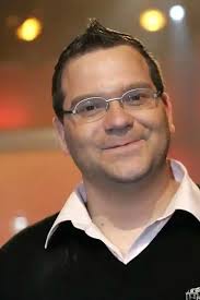 Früher Raab-Praktikant heute Show-Star: Die Verwandlung von Elton