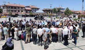İçişleri bakanı süleyman soylu, konya'daki silahlı saldırıyla ilgili, olay bir husumetin devamıdır. Mjdy5qhypef9tm