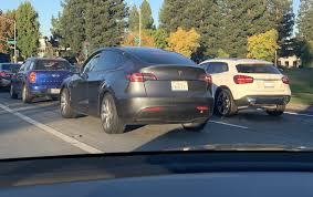 The only downside that i noticed was that the y has a wider tuning radius compared to the 3. Tesla Model Y Spotted By Model 3 Owner In Real World Traffic Conditions