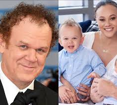 I know y'all see it too. : r/realhousewives