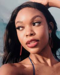 What is Baumann Skin Type?🧐 The Baumann Skin Types system is a skin-type  classification system defining 16 skin personalities. This skin-typing  system was developed in 2004 by University of Miami dermatology professor