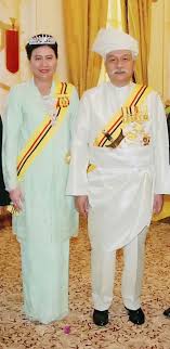 1898] rumah undang is the original name, 'house of rule'? Warisan Raja Permaisuri Melayu Dymm Tuanku Ampuan Besar Negeri Sembilan Tuanku Aishah Rohani