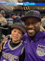 What a great night celebrating the newest member of the Portland  Trailblazers…Kris Murray!! Congratulations Kris!!!