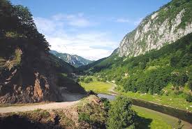 Tel.0741143519 vila maria**, vila magdalena**, cabana alunis**, centrul spa alunis. Top 3 Statiuni Balneoclimaterice Din Romania Blog Hotel Roberto