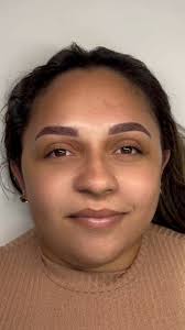 No se trata solo de hacer cejas… En cada procedimiento hay una historia de  transformación y confianza. Es un arte que va más allá de la estética, es  un viaje para embellecer, elevar la autoestima y ...