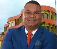 Apresamiento del periodista Logan Jiménez en Ciudad Juan Bosch, es  catalogada de arbitraridad policial. El periodista José Beato secretario  general del Sindicato Nacional de Trabadores de la Prensa (SNTP), tildó de  arbitrario