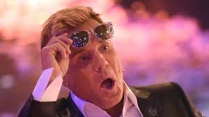 Die laufende staffel der castingshow wird seine letzte sein. Dieter Bohlen Und Carina Walz Diese Sexy Strandnixe Bringt Den Dsds Chef Zum Schwitzen News De