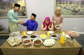 Seperti yang kita tau, sarapan pagi adalah aktivitas yang nggak boleh kita lewatkan saat memulai hari. Sibuk Sampai Tak Sempat Nak Masak Juadah Raya Perkongsian Ini Sangat Membantu Boleh Order Jer Patutlah Viral Keluarga