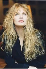 Arielle dombasle trop compliquée à gérer dans danse avec les stars ? 50 Meilleures Idees Sur Arielle Dombasle Arielle Dombasle Dombasle Laura Lee