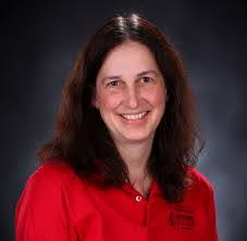 Sarah Heil's Instagram, Twitter & Facebook