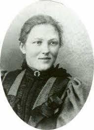 Barbara Oswald's Instagram, Twitter & Facebook