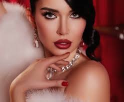 АННА САВИНА