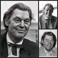 Tribute to **Johnny WEISSMULLER,** known for having played the character of  **TARZAN **between 1932 and 1948. He will continue his cinematographic  career until 1978 by shooting more than fifteen films, to finally