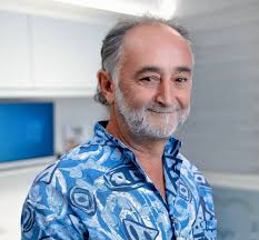 Maybe you would like to learn more about one of these? Orthodontiste Qui Utilise Les Gouttieres Invisibles Perpignan 66 Dans Les Pyrenees Orientales Au Bonheur Des Dents