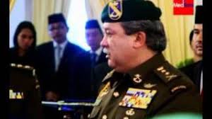 Seorang lelaki berusia 70 tahun hari ini tampil mendakwa beliau adalah keturunan kesultanan melayu perak. Sultan Johor