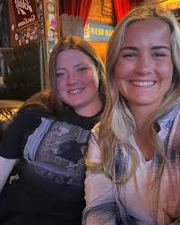 Kendall Godwin's Instagram, Twitter & Facebook