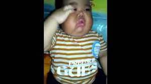 Ils sont les meilleurs on aimerait tellement avoir ça aujourd'hui. Cute Baby Video Bebe Le Plus Mignon Du Monde Youtube