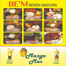 Jumlah dagangannya pun tak banyak, mak isa hanya berani mengolah satu ekor bebek. Be M Bebek Madura Photos Facebook