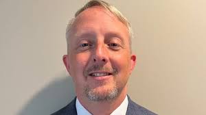 Army Veteran Talks Transition to Civilian Life, Offers 'Challenge' to HR