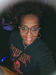 Karen Deweese's Instagram, Twitter & Facebook