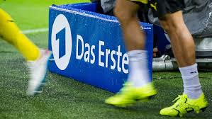 Auch in mehreren schritten erfolgen: Fussball Europameisterschaft 2024 Der Marathon Des Sportrechte Erwerbs Unser Wert Unternehmen Br De