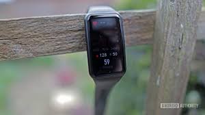 Honor band 6 auto detects 6 workouts such as running, walking, rowing machine and elliptical honor band 6 will remind8 you of everything that requires attention, such as incoming message. Honor Band 6 Review Attractive Affordable And Shallow Android Authority