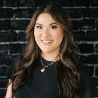 50+ perfiles de «Sydnee»