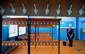 V Moskve Zakryli Na Karantin Shkolu Odna Iz Uchenic Kotoroj Zarazilas Covid 19