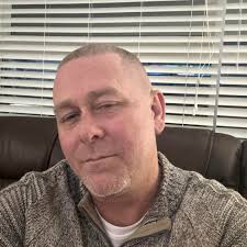 Do you ever find yourself in a group of people and someone says something  and then everyone starts laughing hysterically, but what they said wasn't  funny at all? And you can't force