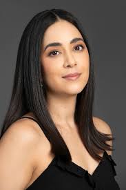 ANDY CHÁVEZ DE MOORE