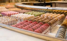 French Fancy Pierre Herme And L Occitane S Sensory Experiment Arrives In Paris Pierre Herme Loccitane Dessert Bars