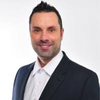 30+ "Daniel Traut" profiles