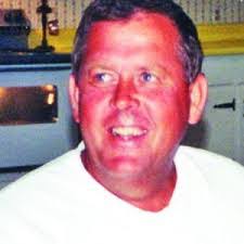 Phillip Nesbitt's Instagram, Twitter & Facebook