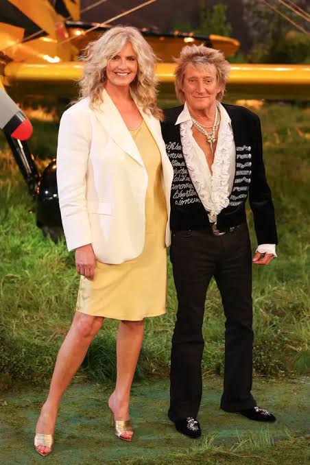 Penny Lancaster on marriage to Rod Stewart: 'You can't stop him!' - Smooth