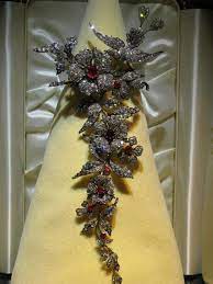 pin by michelle robison on diamond gold lace royal jewels fine antique jewelry jewels