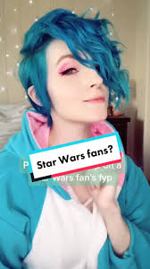 Fat Lady with Star Wars Sounds As She Inteoduce Herseld