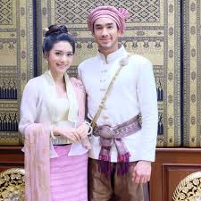 อ พเดทภาพจากกองละคร ตามร กค นใจ 18 6 58 ว นครอบคร ว หล อสวยก นในช ดพ นเม อง pantip ช ด ช ดสวย สไตล ไทย