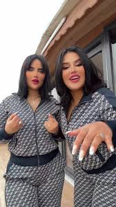 ‫بنات سلطانة: لحظات مميزة في ليبيا | TikTok‬‎