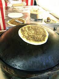 Lebanese Flatbread With Za Taar Thyme Sesame Olive Oil Lebanon Food Syrian Food Lebanese Recipes